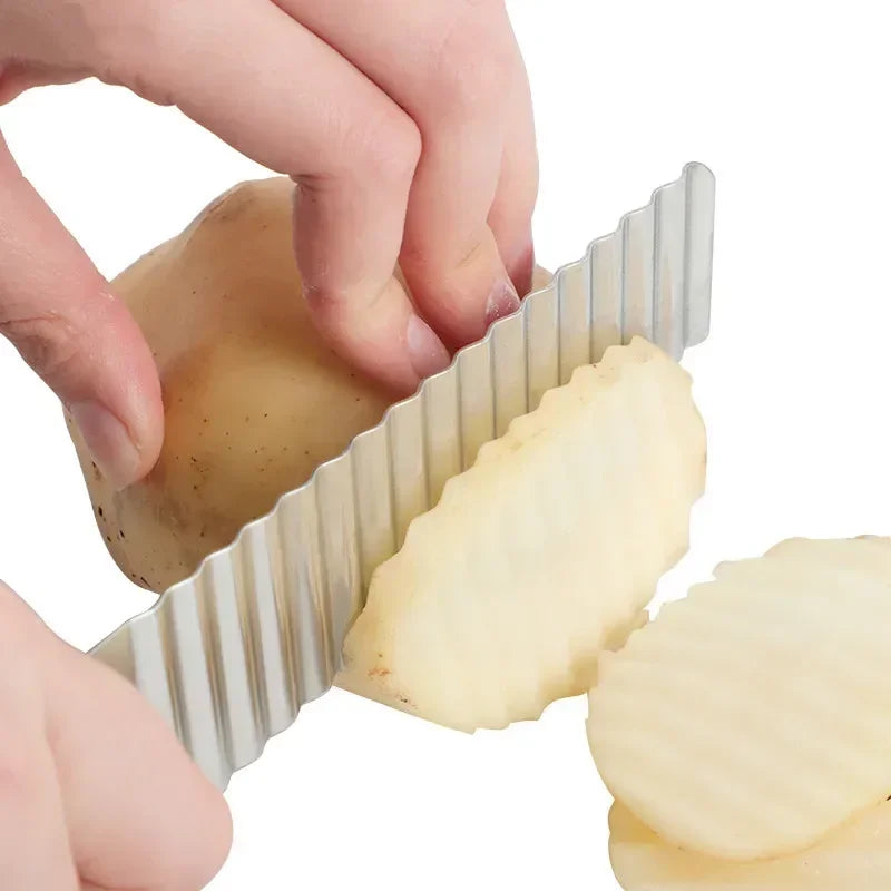 Crinkle Wavy Slicer Knife Stainless Steel Potato Chip Slicer Dough Vegetable Fruit Potato Cutter Chopper French Kitchen Tools